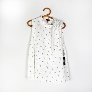 NWT Vince Camuto White floral ditsy high neck tank with bow Size Large New